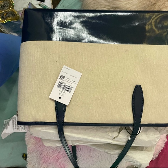 Brand new - Picture 3 of 4